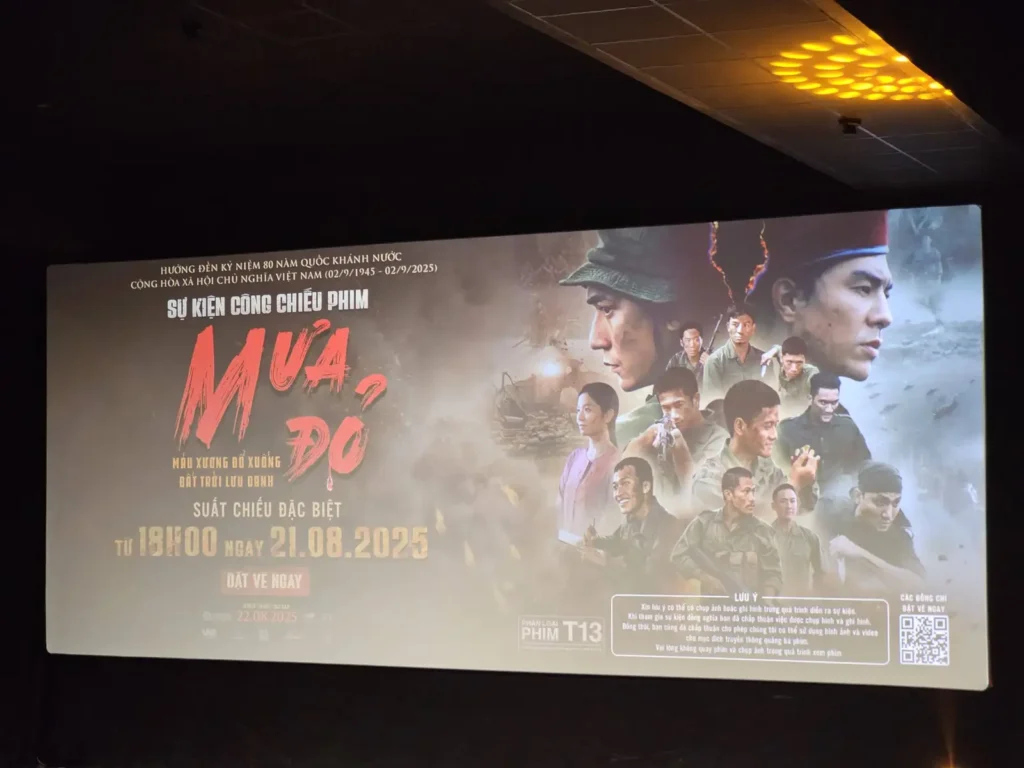 Review phim Mưa Đỏ