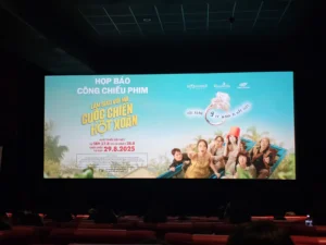 Review phim Làm Giàu Với Ma 2: Cuộc Chiến Hột Xoàn