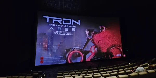 Review phim Tron: Ares